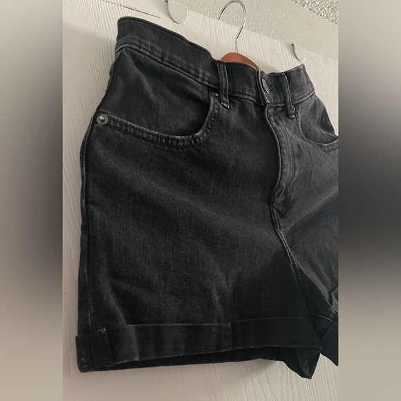 Express Black Jean Mom Shorts Shortie High Rise for Women Size 2 - Picture 6 of 12